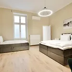 Premium Apartment By Hi5 - Ferenciek Tere - 3 Bdr