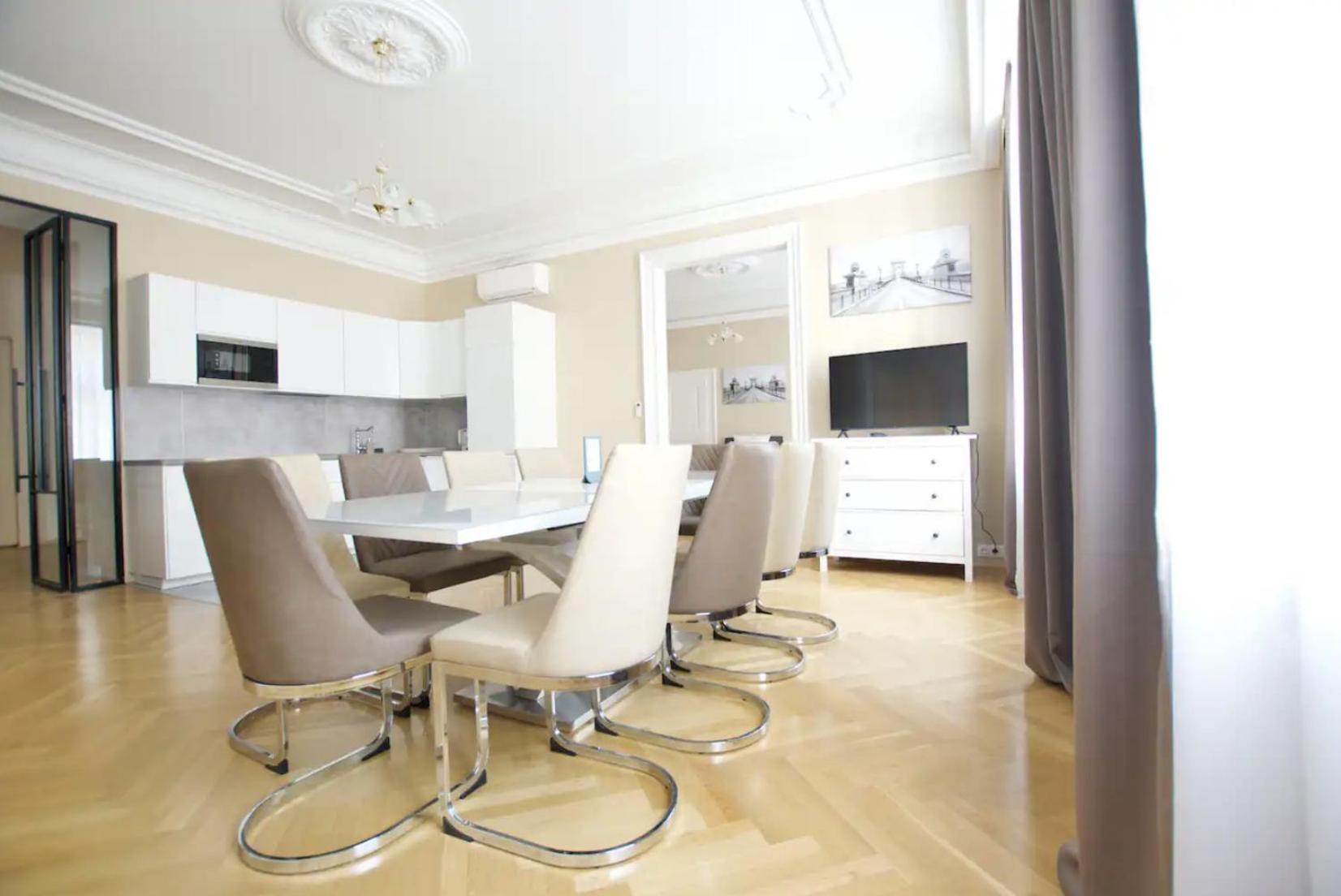 Apartment Premium By Hi5 - Ferenciek Tere - 3 Bdr Budapest